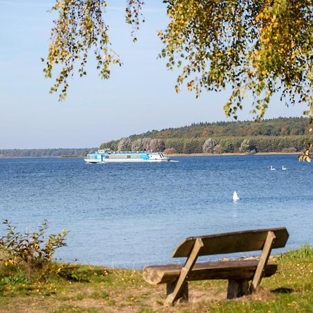 Ferienhaus Schwanensee Fuenfseen Bagian luar foto