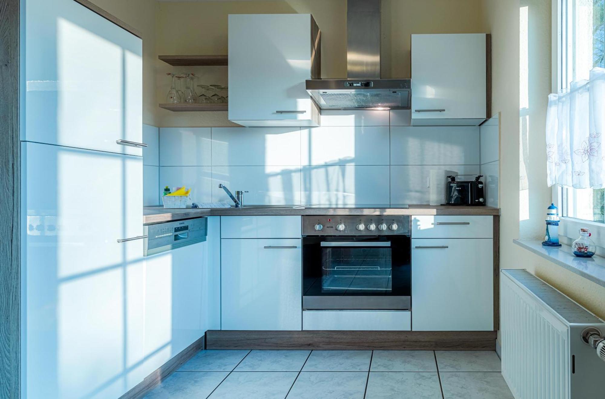 Ferienhaus Schwanensee Fuenfseen Bagian luar foto